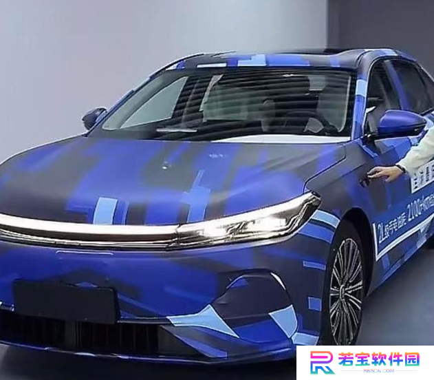 吉利银河伪装车曝光，号称“全球最低油耗、2100km+ 综合续航”
